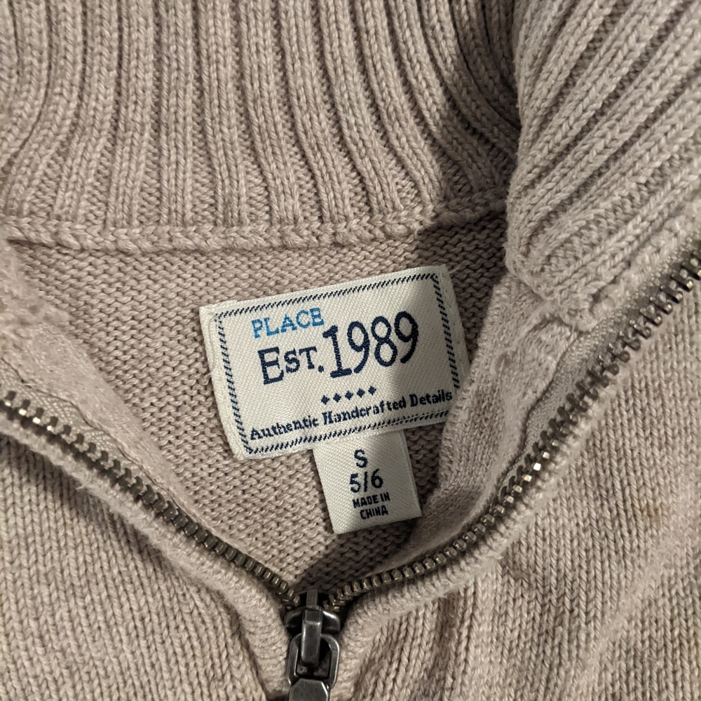 Children's Place boys sweater size 5/6
